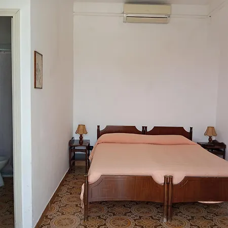 Casa La Perla Guest house *